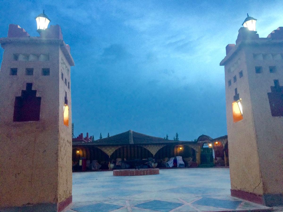 Dar Alfourssane Ferme D'Hote ورزازات المظهر الخارجي الصورة